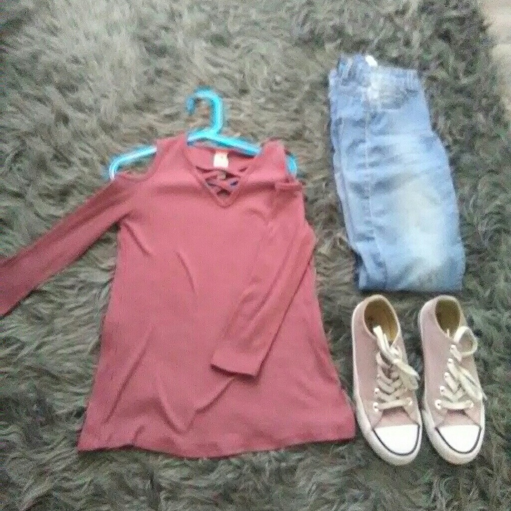 Long Sleeve Lace Up V Neck Peek-a-boo Shirt